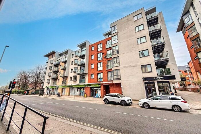 2 Bedroom Flat For Sale In Southampton, SO14
