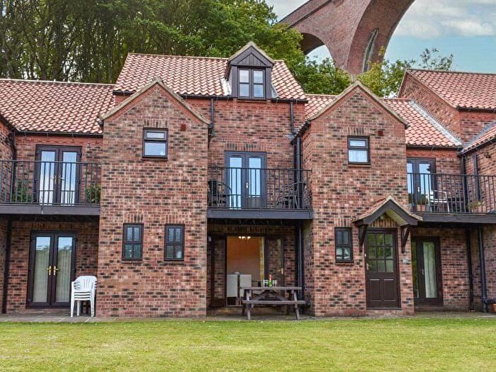 3 Bedroom Semi-Detached House For Sale In Riverside Walk, Larpool Lane, Whitby, North Yorkshire, YO22