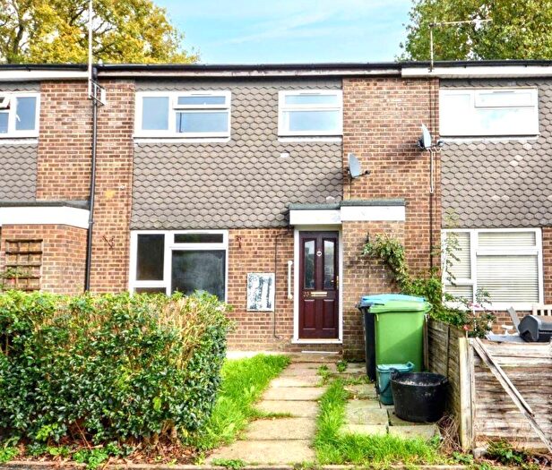 3 Bedroom Terraced House For Sale In Lomond Road, Hemel Hempstead, HP2