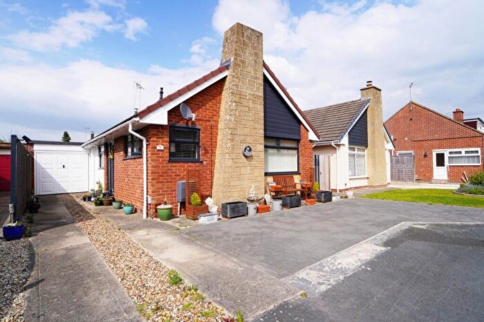 2 Bedroom Detached Bungalow For Sale In Welford Close, Coleview, Swindon, SN3