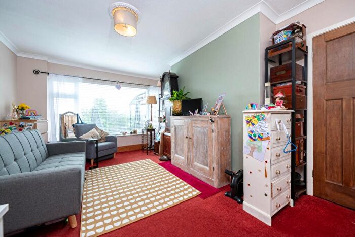 4 Bedroom Detached House For Sale In Bridge End Grove, Grantham, Lincolnshire, NG31