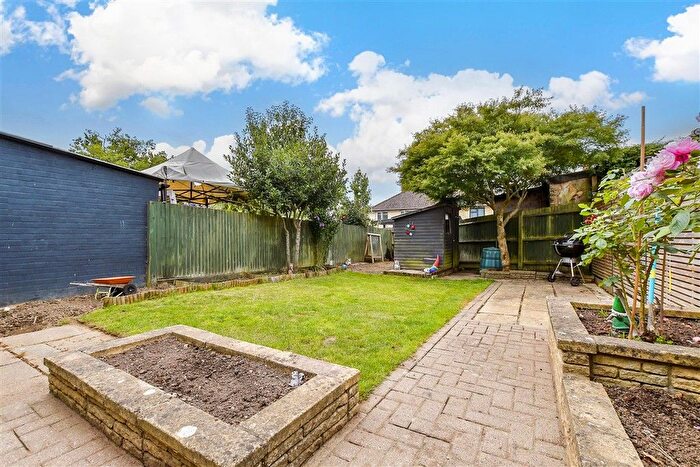2 Bedroom Semi-Detached House For Sale In Wilson Road, Tonbridge, Kent, TN10