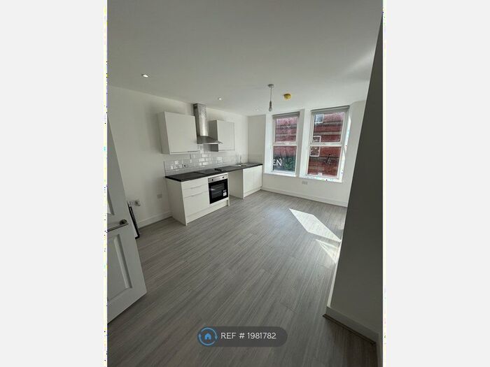 1 Bedroom Flat To Rent In South Road, Waterloo, Liverpool, L22
