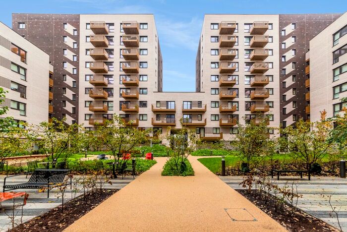 1 Bedroom Flat To Rent In Equipment Works, Vanguard Way, London, Walthamstow, E17