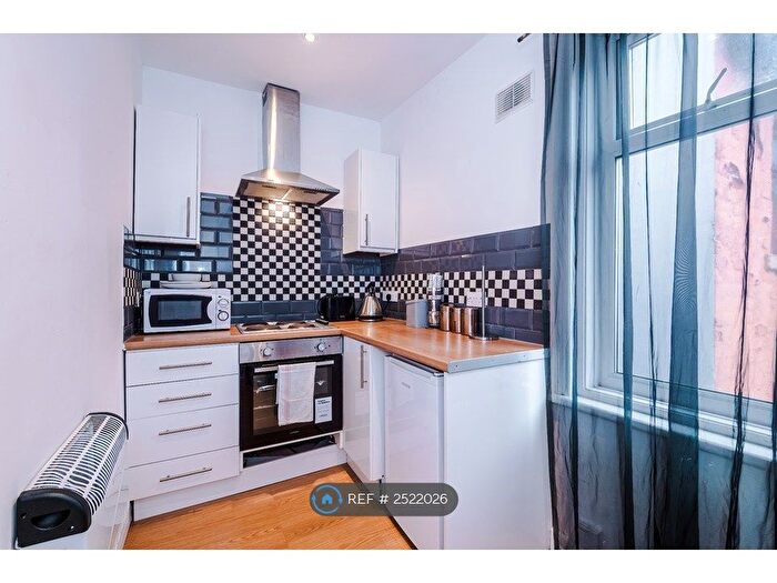 1 Bedroom Flat To Rent In Tyldesley Road, Blackpool, FY1