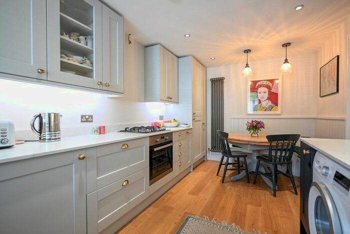 3 Bedroom Terraced House To Rent In Thames Street, Weybridge, KT13