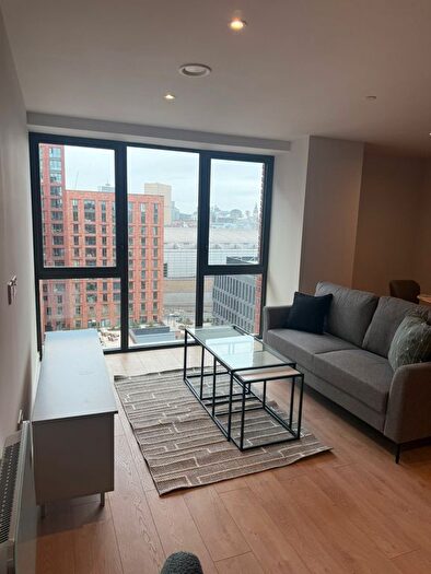 1 Bedroom Flat To Rent In Waterhouse Gardens, Dutton Street, Manchester, M3