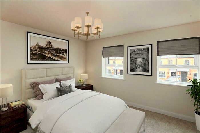 3 Bedroom End Of Terrace House For Sale In Hadfield Place, New Waltham, Grimsby, DN36