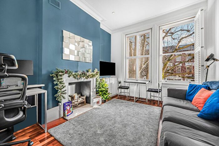 2 Bedroom Terraced House For Sale In Marylands Road, Maida Hill, W9