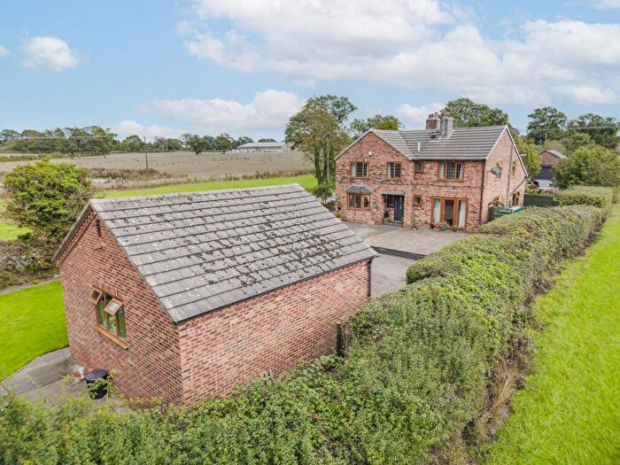 4 Bedroom Semi-Detached House For Sale In Stapeley, Nantwich, Cheshire, CW5