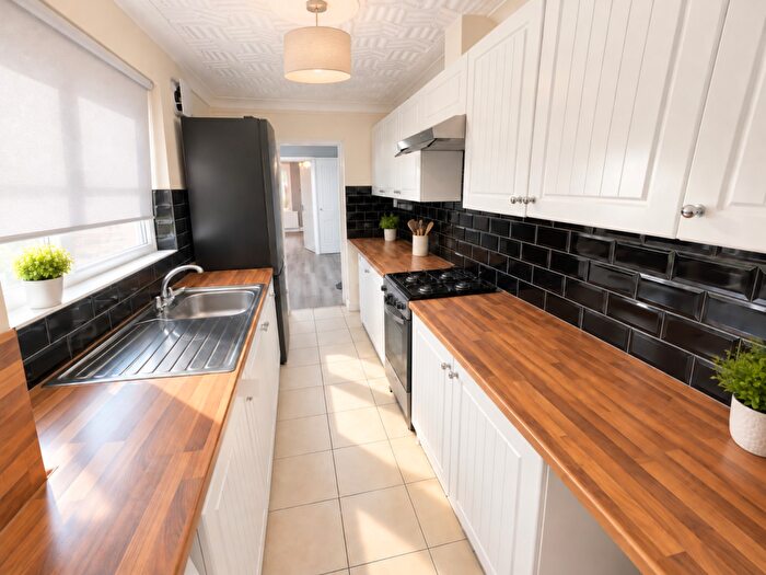 2 Bedroom Terraced House To Rent In Sun Road, Swanscombe, DA10