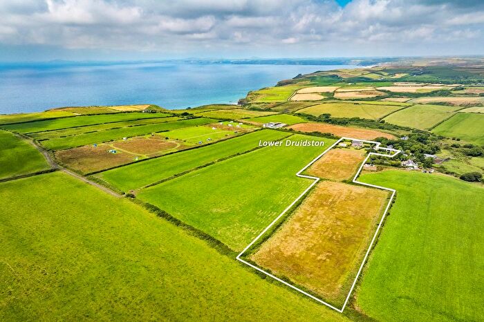 5 Bedroom Detached House For Sale In Broad Haven, Haverfordwest, SA62