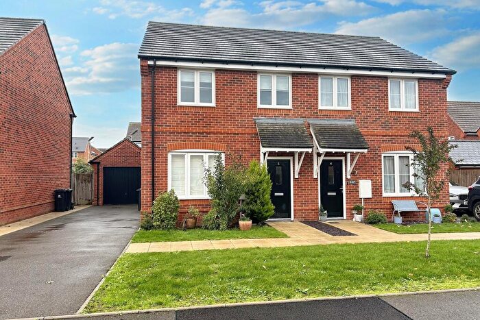 3 Bedroom Semi Detached House For Sale In Wimborne, BH21