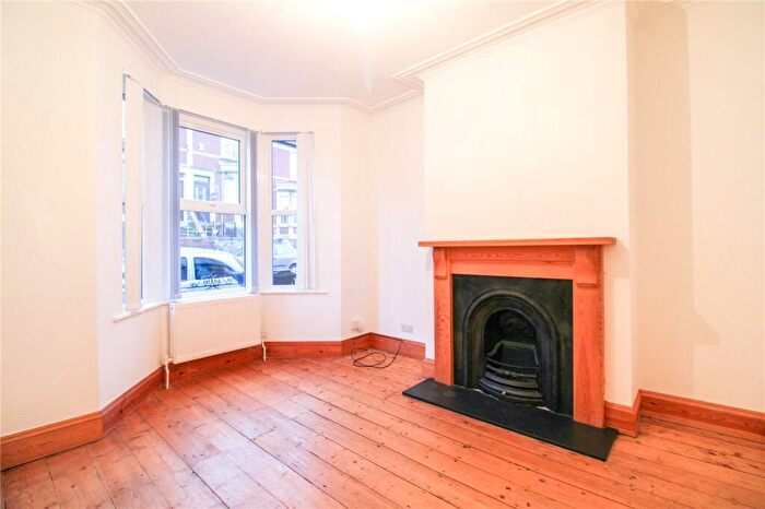 2 Bedroom Terraced House To Rent In West View Road, Bedminster, Bristol, BS3
