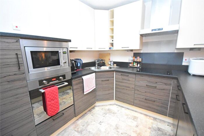 2 Bedroom Flat To Rent In Old Mill Road, Aberdeen, AB11