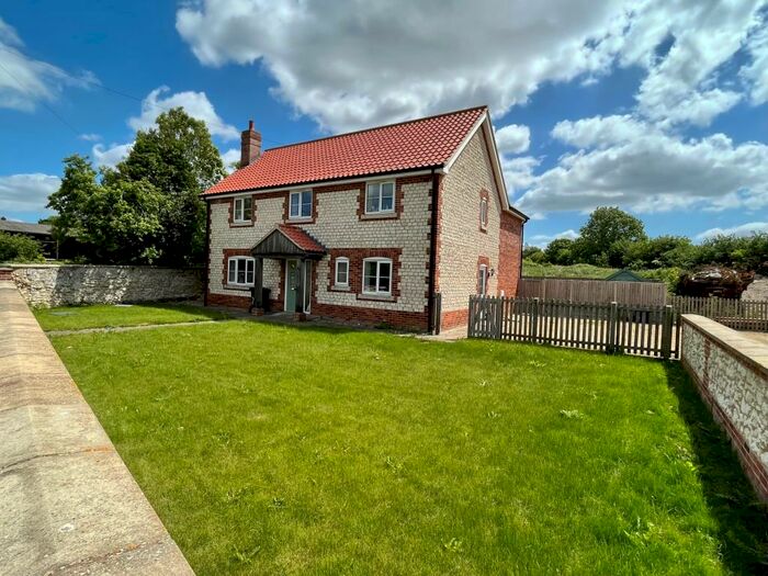 4 Bedroom Detached House To Rent In Whiteplot Road, Methwold Hythe, Thetford, IP26