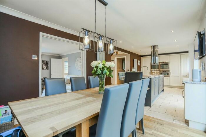 4 Bedroom Detached House To Rent In Torver Close, Burnley, BB12