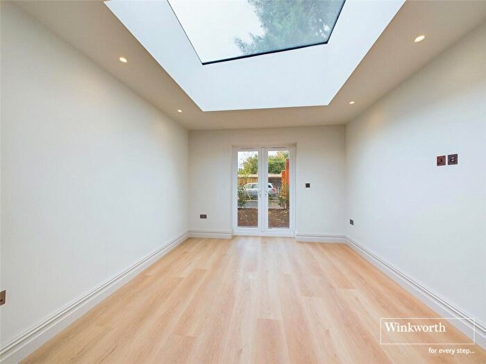 2 Bedroom Apartment To Rent In Prospect Street, Caversham, Reading, Berkshire, RG4