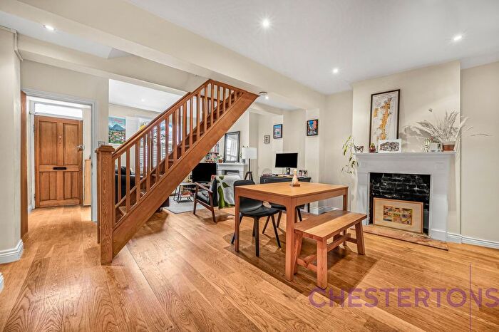 2 Bedroom Terraced House To Rent In Randall Place, Greenwich, SE10