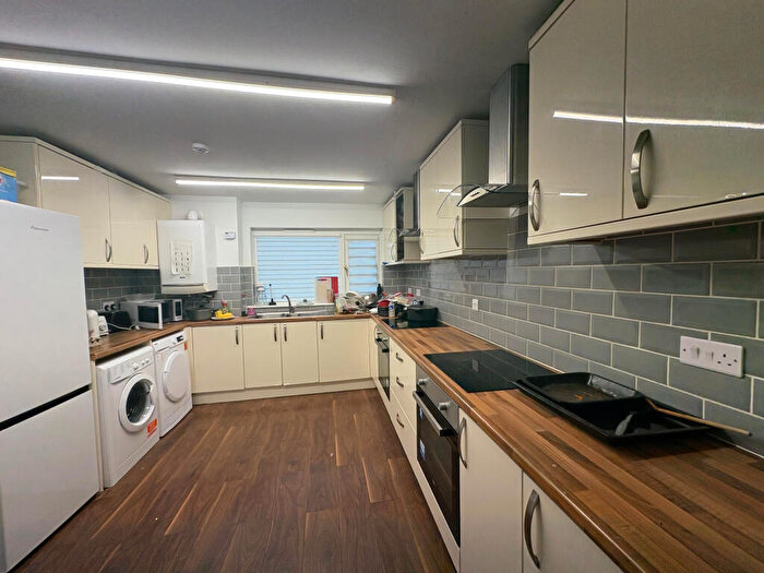 1 Bedroom House To Rent In Farm Field Court, Northampton, NN3