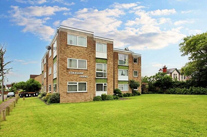 2 Bedroom Flat To Rent In Lorraine Court, Grange Road, MK41