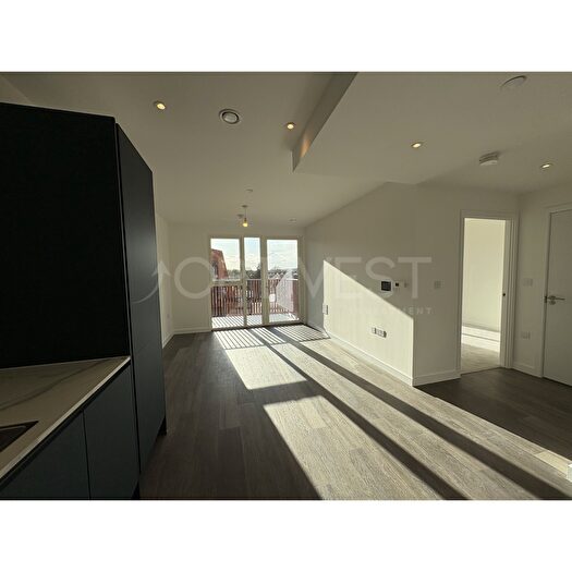 1 Bedroom Flat To Rent In Horn Lane, Acton, W3