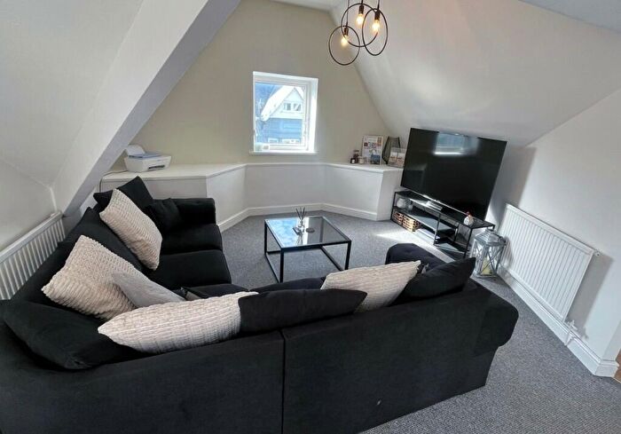 1 Bedroom Flat For Sale In Esplanade Avenue, Porthcawl, Bridgend (County Of), CF36