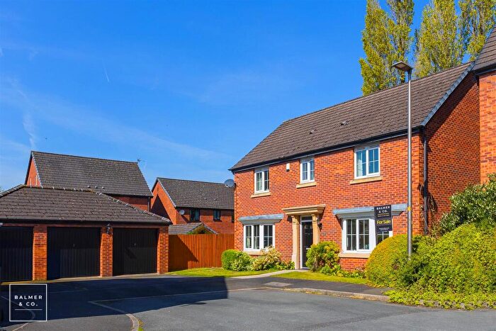 4 Bedroom Detached House For Sale In North Croft, Atherton, M46