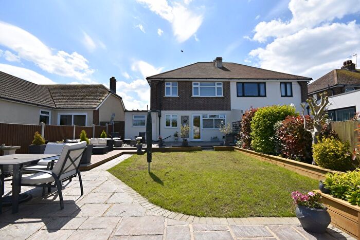 3 Bedroom Semi-Detached House For Sale In Northdown Road, Margate, Kent, CT9 - Photo 2