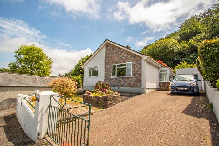 3 Bedroom Detached Bungalow For Sale In Chapel Street, Gunnislake, PL18