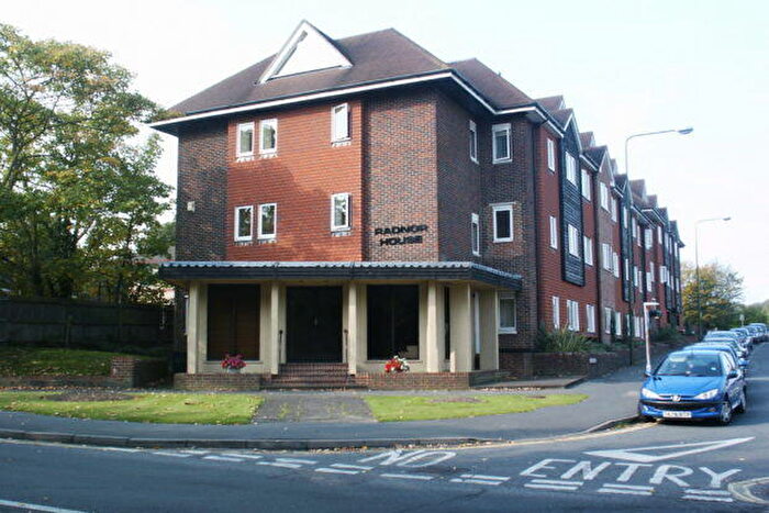 2 Bedroom Flat To Rent In Harlands Road, Haywards Heath, RH16