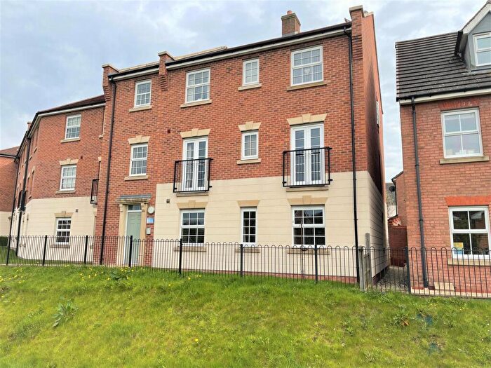 2 Bedroom Apartment For Sale In Eden Walk, Bingham, NG13