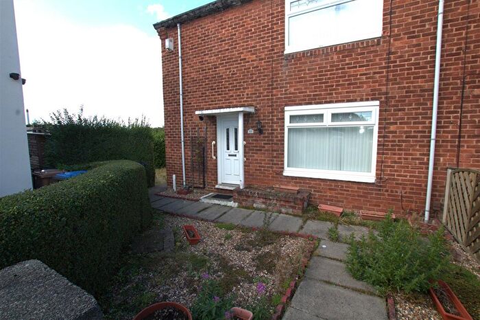 3 Bedroom End Terrace House To Rent In Brancepeth Avenue, Middlesbrough, TS3