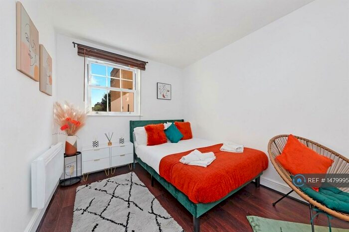 1 Bedroom Flat To Rent In Academy Court, London, E2