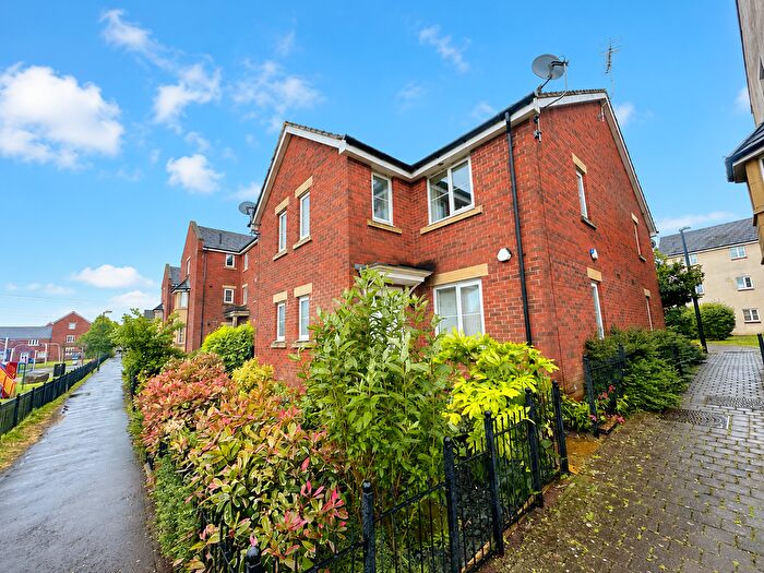 2 Bedroom Semi-Detached House For Sale In Amis Walk, Bristol, BS7