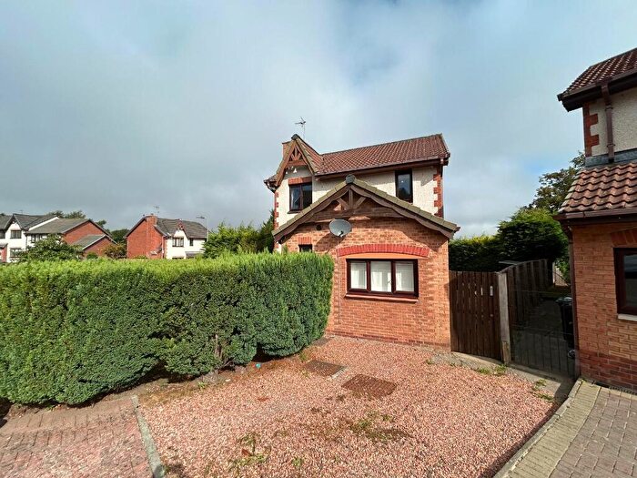 4 Bedroom Detached House To Rent In Guardwell Crescent, Liberton, Edinburgh, EH17