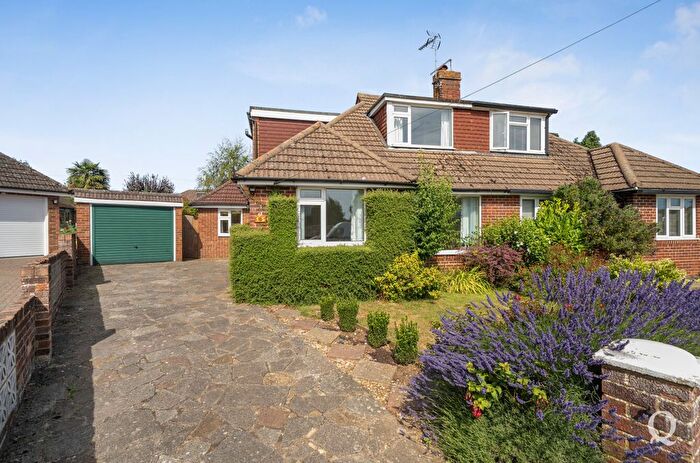 3 Bedroom Semi Detached House For Sale In Sterling Road, Sittingbourne, Kent, ME10