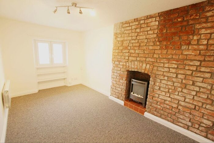 1 Bedroom Flat To Rent In Castle Street, Brecon, LD3
