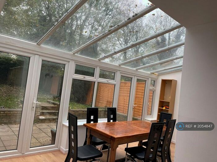 4 Bedroom Terraced House To Rent In Elmshurst Crescent, East Finchley, N2