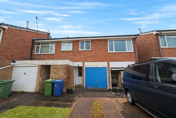 2 Bedroom Flat To Rent In Longacres, Cannock, WS12