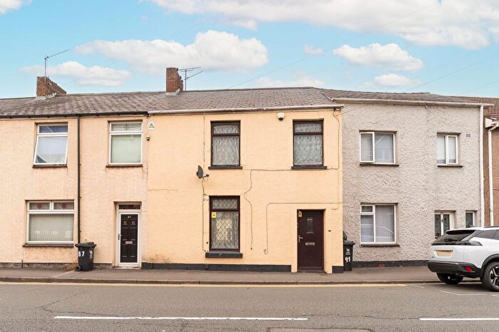 3 Bedroom Terraced House For Sale In Somerton Road, Newport, NP19