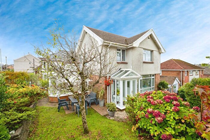 3 Bedroom Detached House For Sale In Goetre Fawr Road, Killay, Swansea, SA2