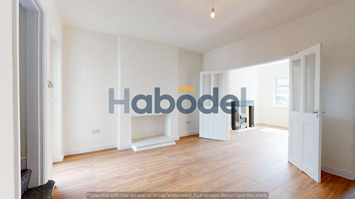 3 Bedroom Terraced House To Rent In Elsenham Road, Grimsby, DN31