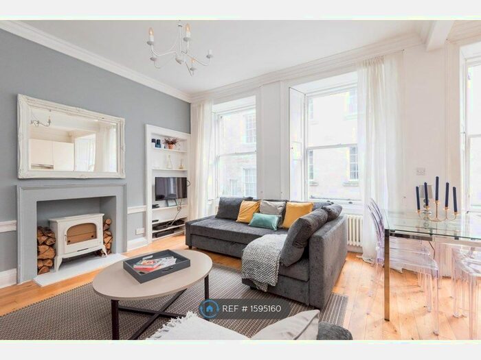 3 Bedroom Flat To Rent In Thistle Street, Edinburgh, EH2