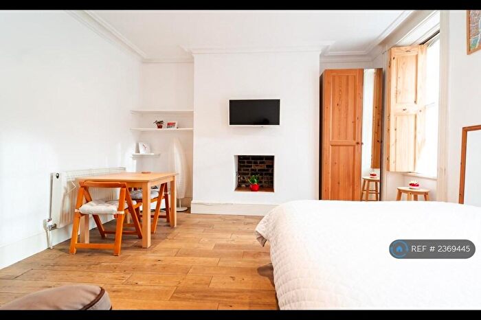 1 Bedroom Flat To Rent In Hackney Road, London, E2