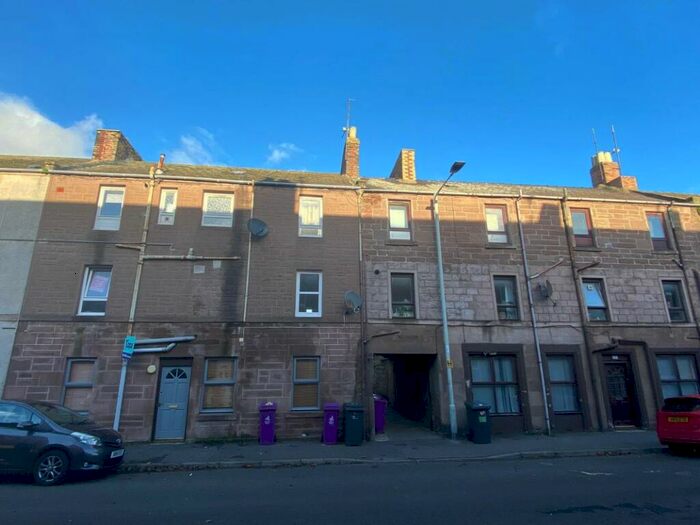 Houses for sale in Montrose, Angus