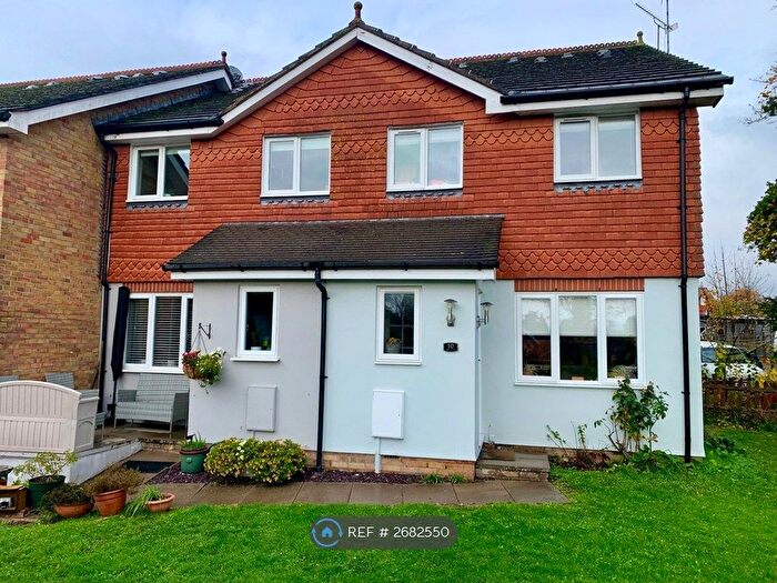 1 Bedroom End Of Terrace House To Rent In The Copse, South Nutfield, Redhill, RH1