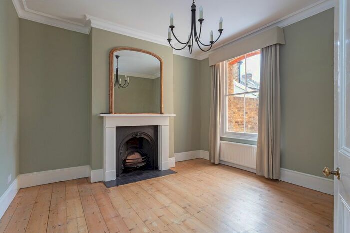 3 Bedroom Terraced House To Rent In St. Marks Road, Windsor, SL4