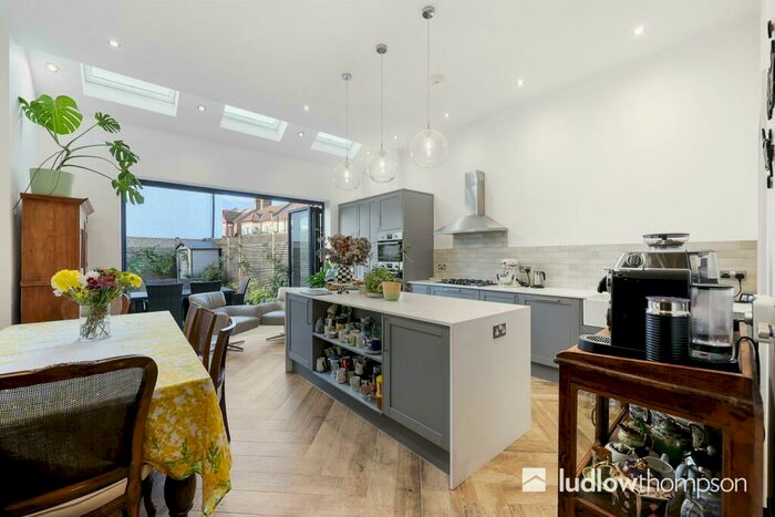 5 Bedroom Terraced House To Rent In Dunstans Road, London, SE22