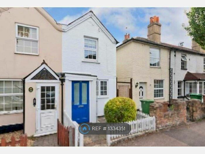2 Bedroom Semi-Detached House To Rent In Lind Road, Sutton, SM1